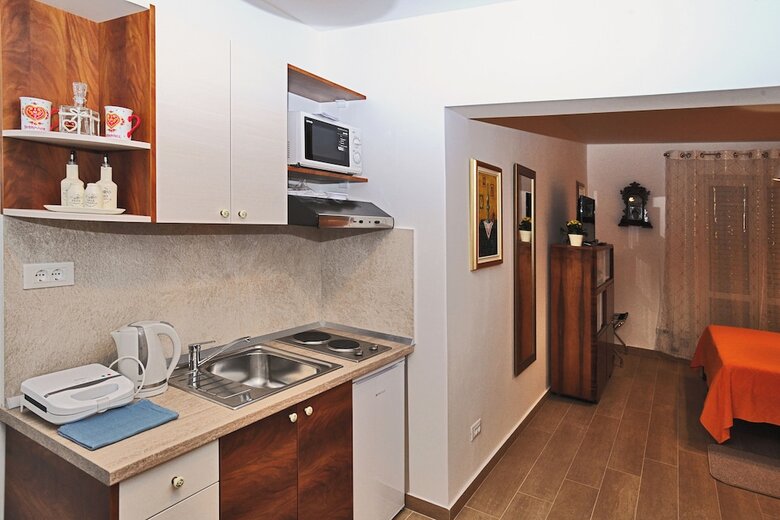 Nika Family Apartments