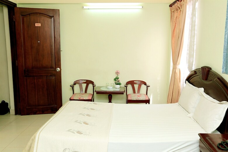 Quan Son 2 Hotel & Spa