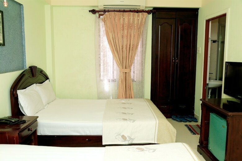 Quan Son 2 Hotel & Spa