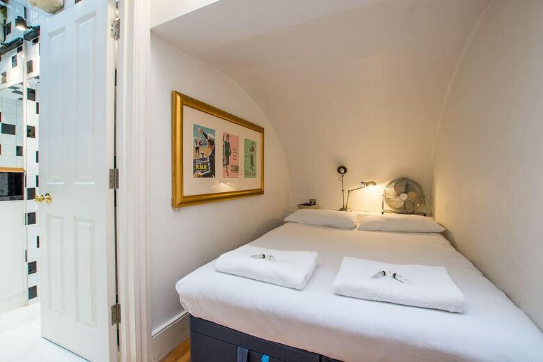 Apartamentos Sherlocks Hidden Home