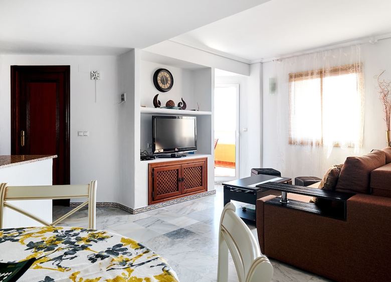 Apartment Sea View In Luxury Building