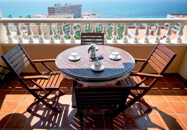 Apartment Sea View In Luxury Building