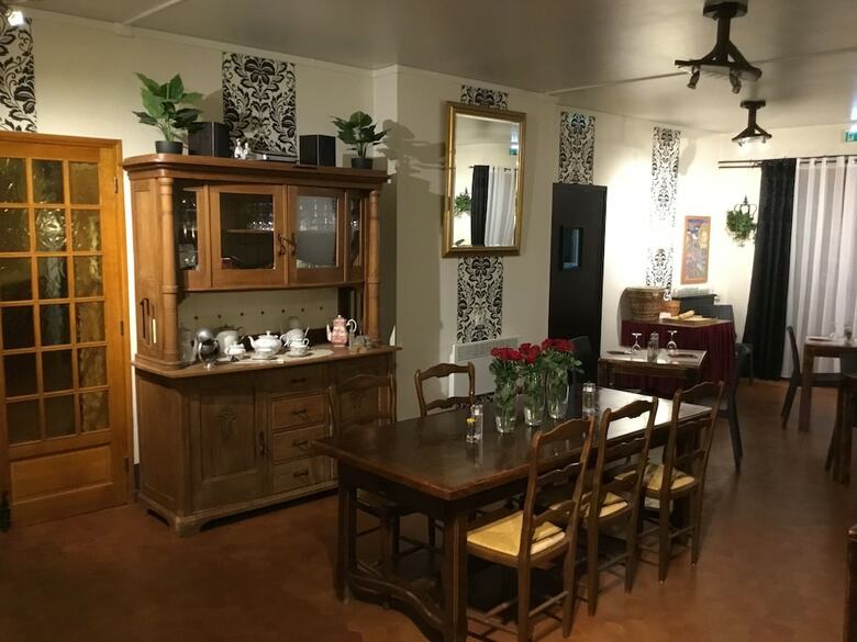 Hotel La Ch�taigneraie