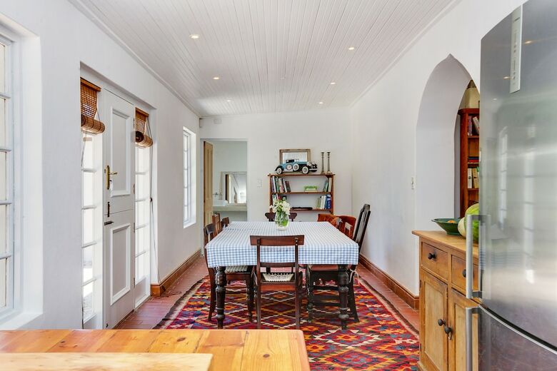 Cape Dutch Sea Cottage