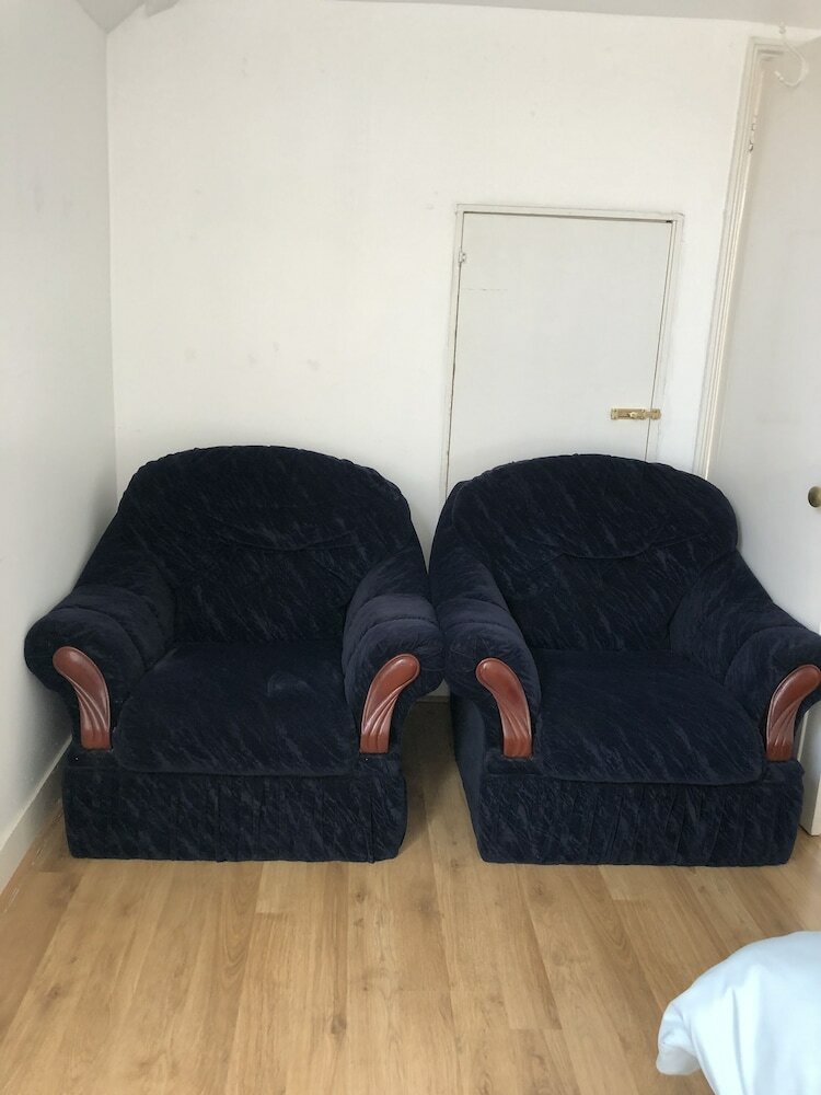 2 Bed Apartment In Basingstoke