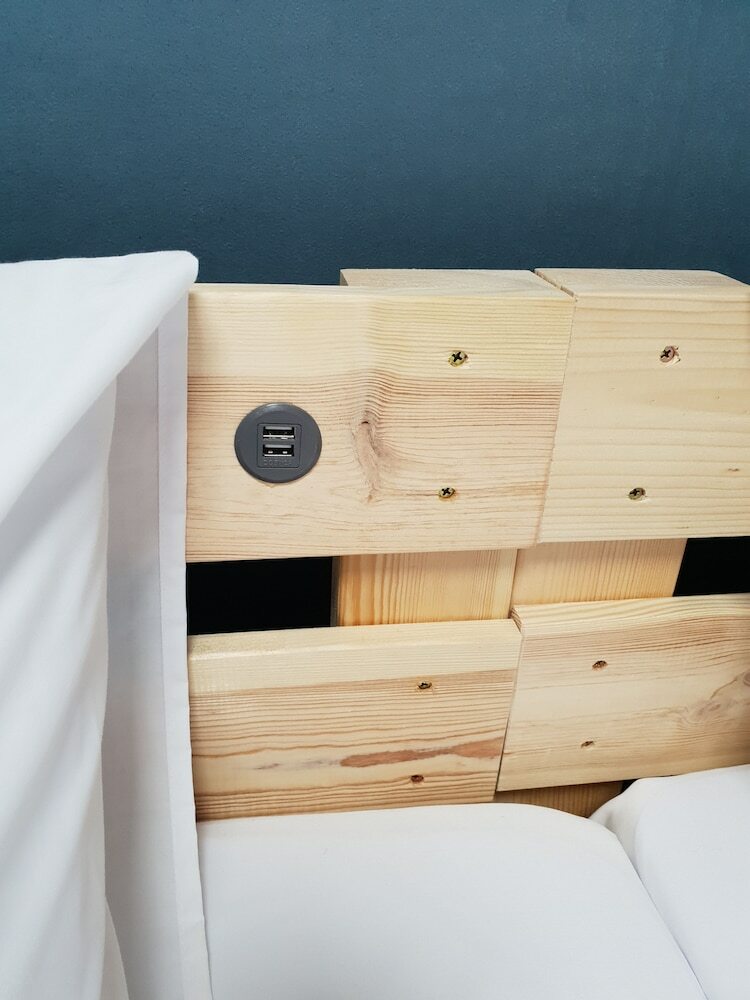 Hostal Young Stay - Hostel