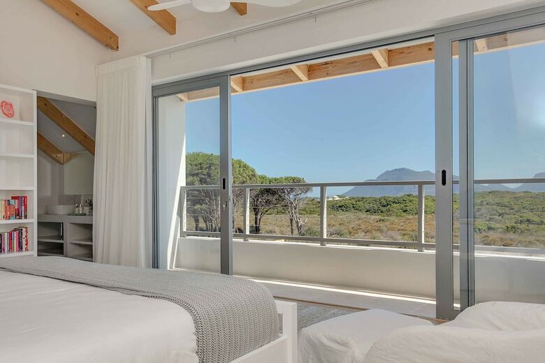 Klein Slangkop Beach House