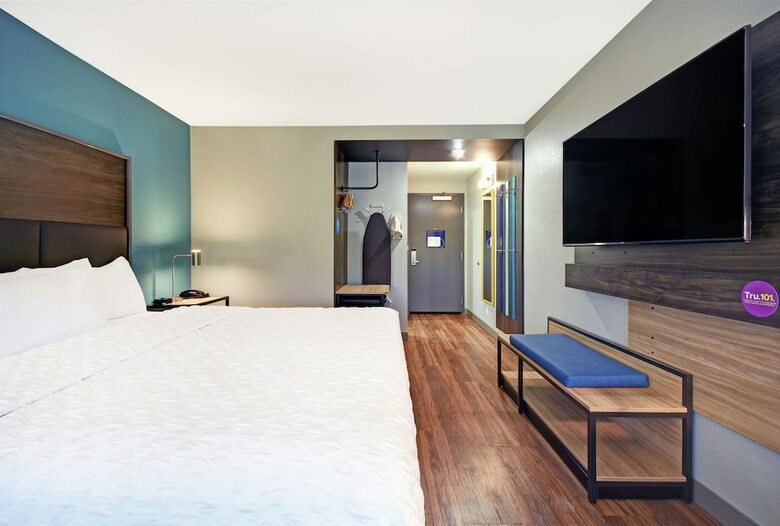 Hotel Tru By Hilton Grand Rapids Airport