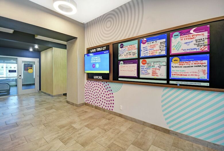 Hotel Tru By Hilton Grand Rapids Airport
