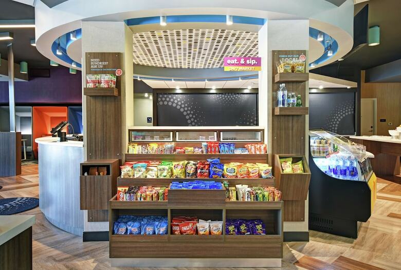 Hotel Tru By Hilton Grand Rapids Airport