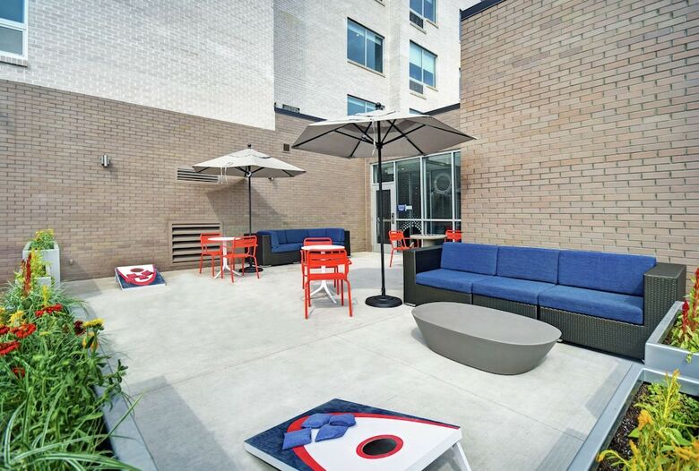 Hotel Tru By Hilton Grand Rapids Airport