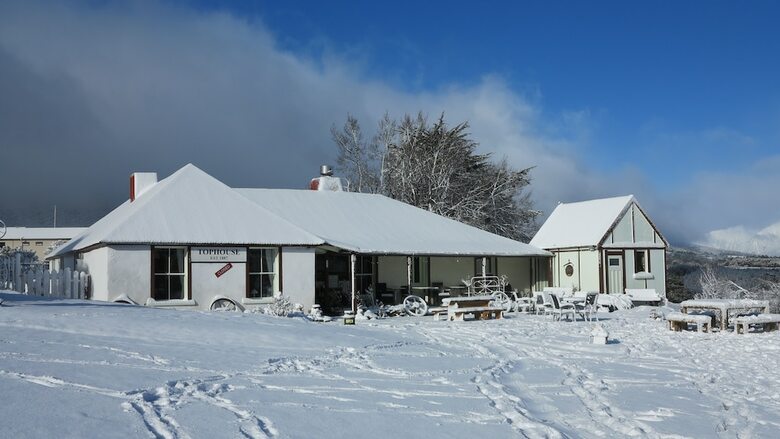 Bed & Breakfast Tophouse Historic Inn