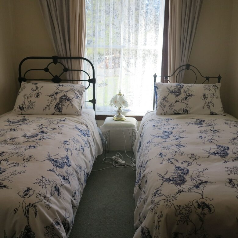 Bed & Breakfast Tophouse Historic Inn