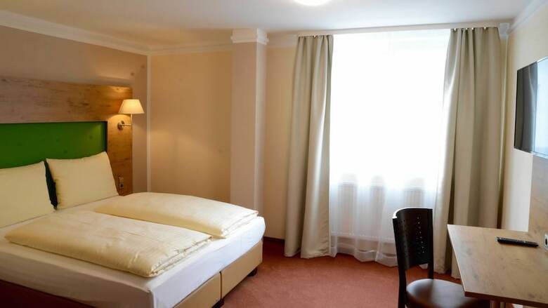 Hotel Garni G�nzburg