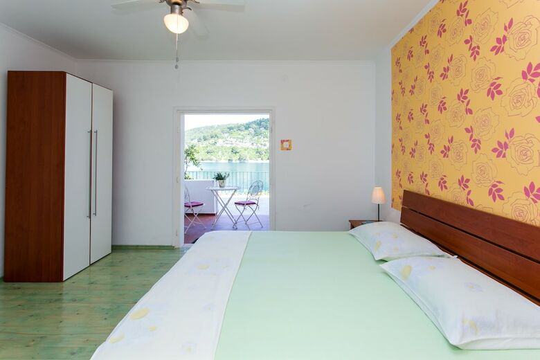 Hotel Guest House Busurelo