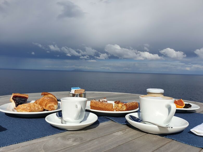 Bed & Breakfast Resort Faro Di Punta Fenaio