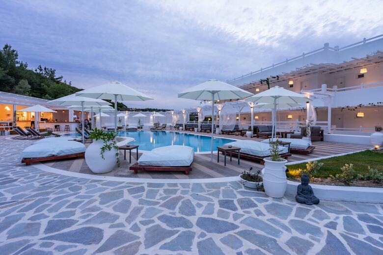 Aloe Hotel ? Adults Only