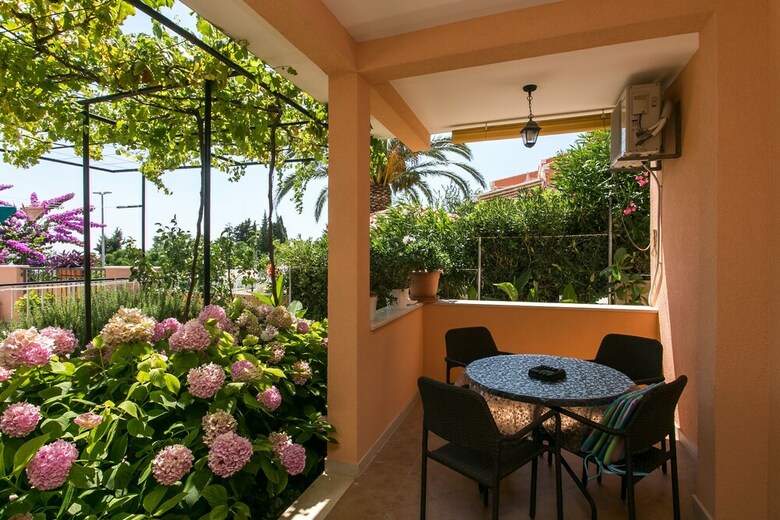 Apartments Bibijana