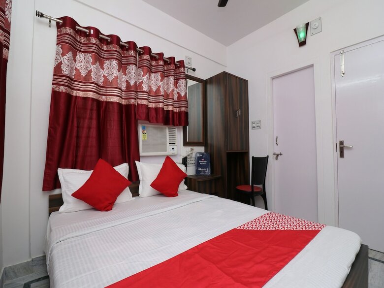 Hotel Oyo 23229 The White Heaven