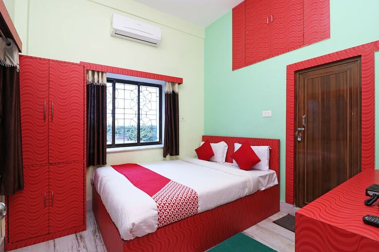 Hotel Oyo 8238 Amar Bangla
