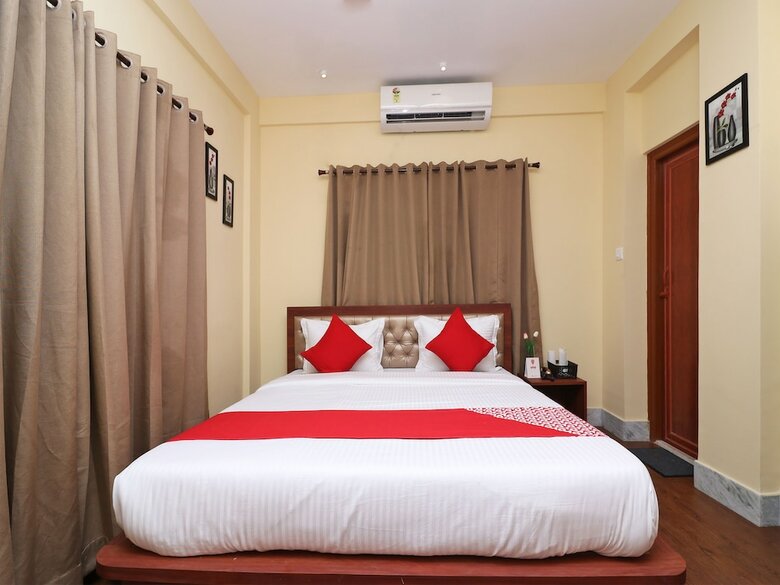 Hotel Oyo 18496 A Retro