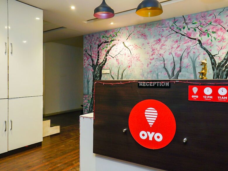 Hotel Oyo 19703 Silver Crest