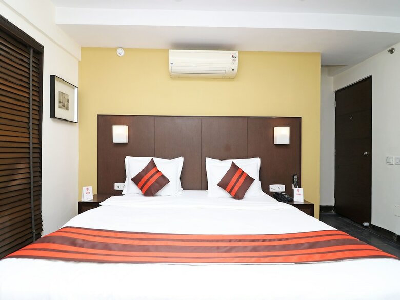 Apartamentos Oyo 24067 Hotel Royal Paradise