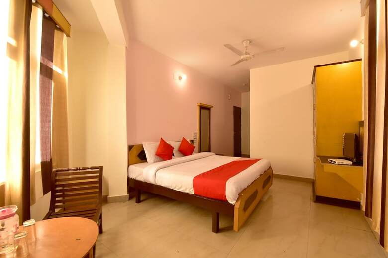Hotel Oyo 19152 Silver Face