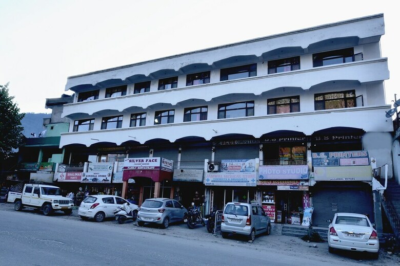Hotel Oyo 19152 Silver Face