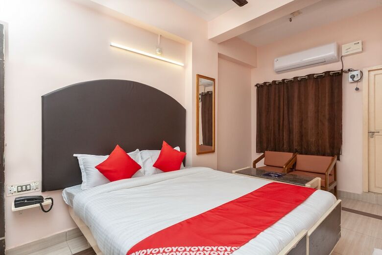 Oyo 16749 Hotel Paris