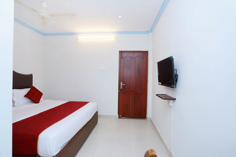 Hotel Oyo 22008 Jrj Suites