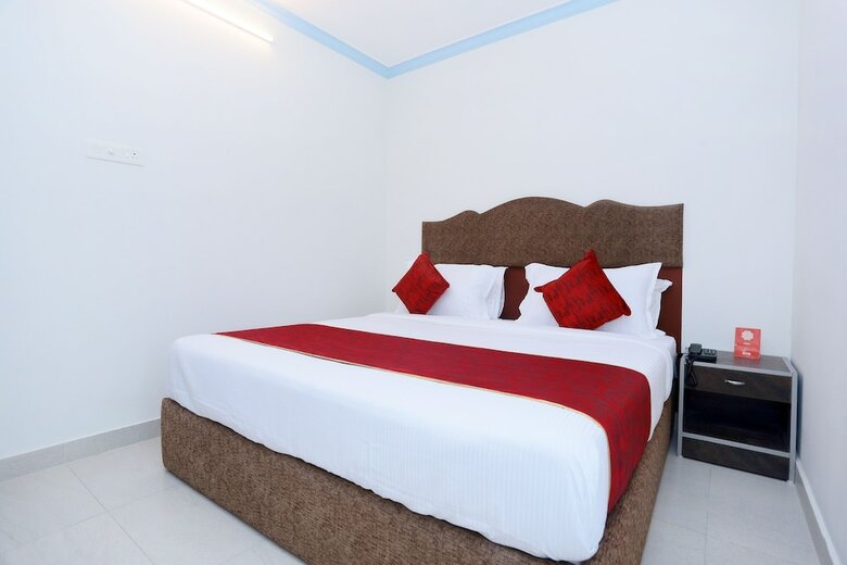 Hotel Oyo 22008 Jrj Suites