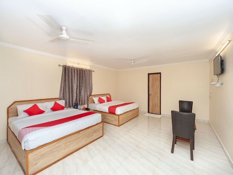 Hotel Oyo 16982 Stay Inn Tirupati