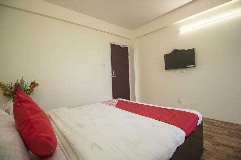Hotel Oyo 18536 Batasia Guest House