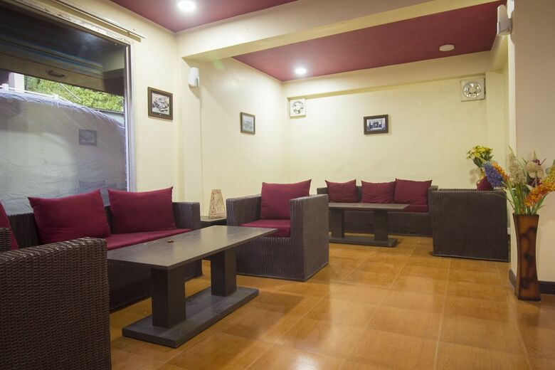 Hotel Oyo 18536 Batasia Guest House