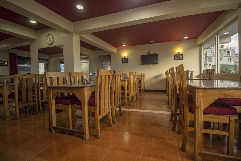 Hotel Oyo 18536 Batasia Guest House