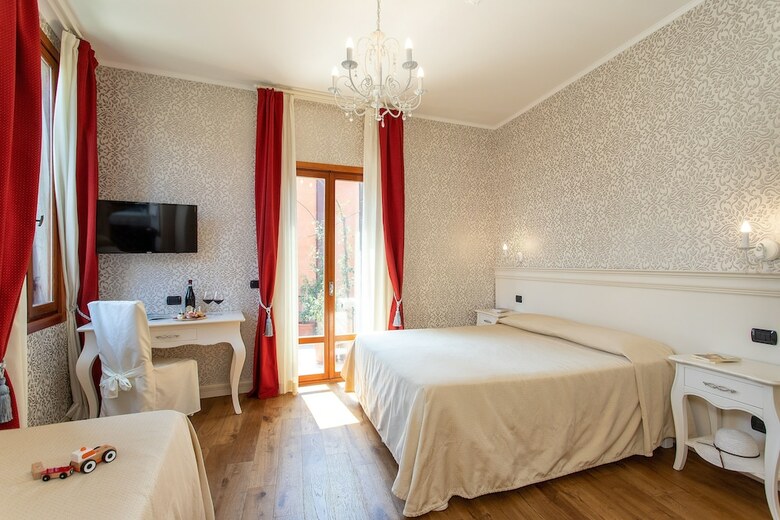 Hotel Charming Venice Santa Fosca