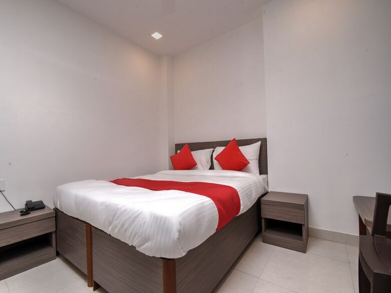 Hotel Oyo Flagship 18303 Sector 24 Rohini