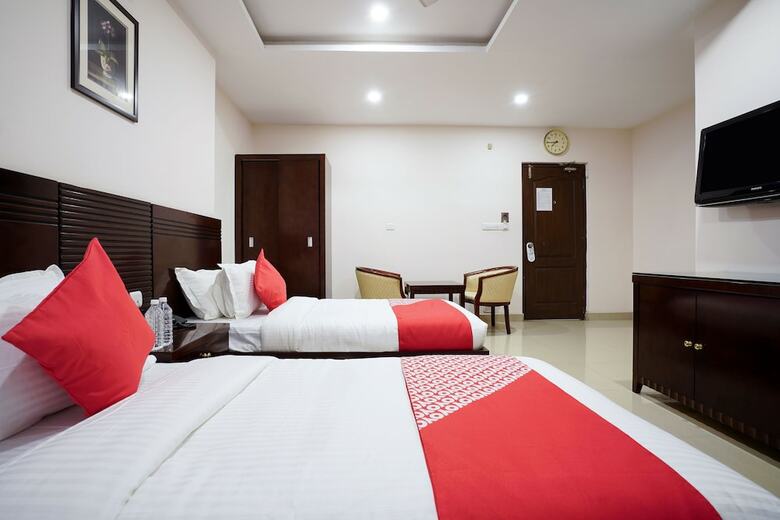 Hotel Oyo Flagship 18828 Swagath Residency Kondapur