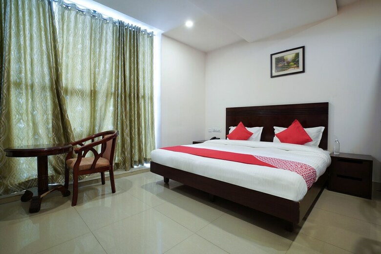 Hotel Oyo Flagship 18828 Swagath Residency Kondapur