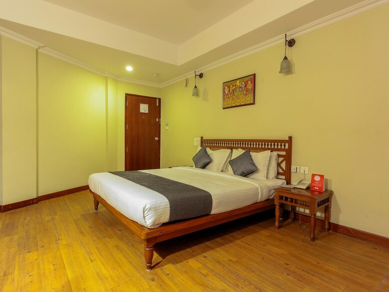 Oyo 22050 Aramana Hotel