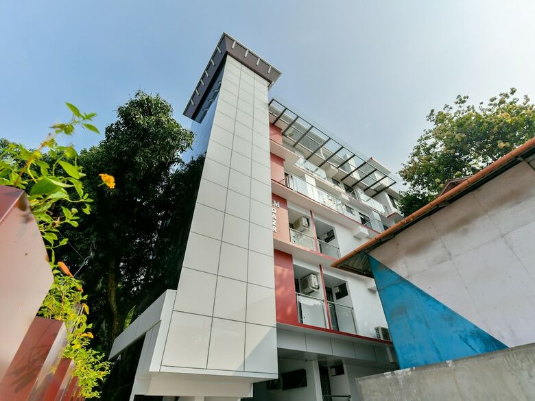 Hotel Oyo 22718 Vm Qazr