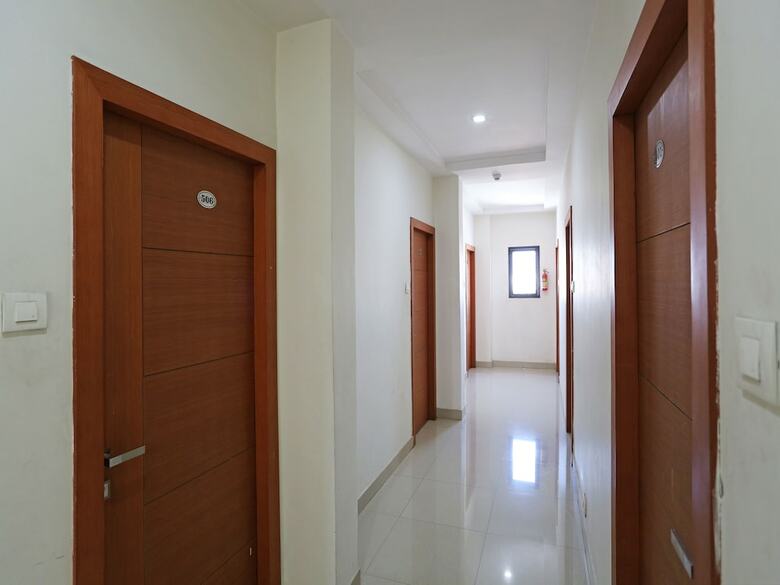 Oyo Flagship 15233 Hotel G7