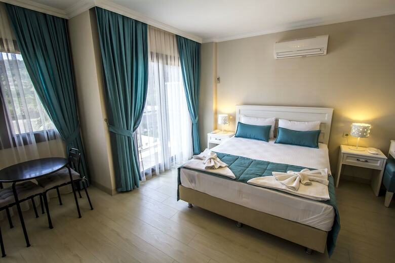 Villa East By Tatilpremium