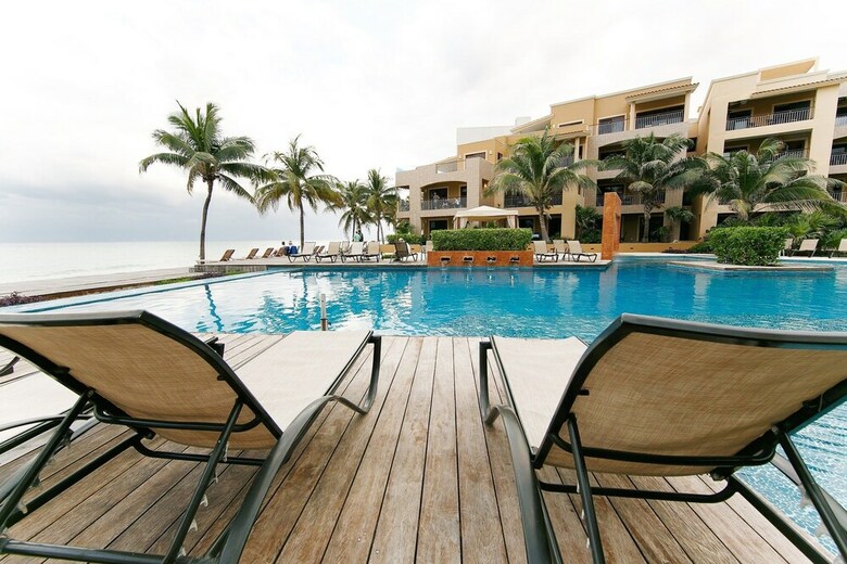 Apartamentos El Faro 3 Br Beachfront With Private Pool