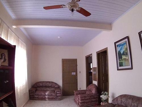 Casa Para Temporada Da V� Cida