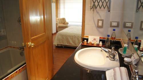 Hotel Breton Hill Parque 93