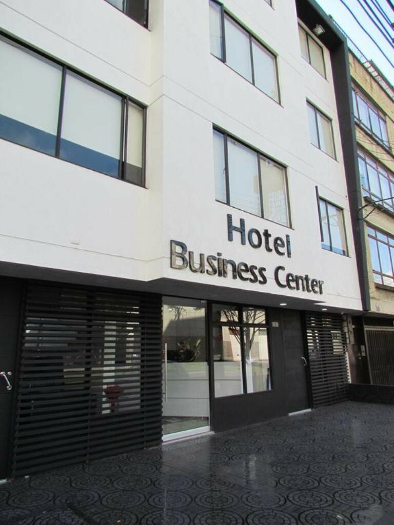 Hotel Business Center