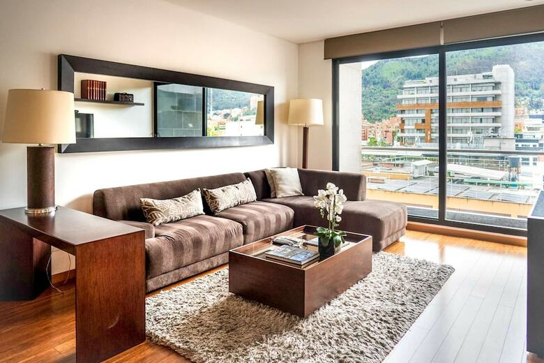 Aparthotel 93 Luxury Suites & Residences