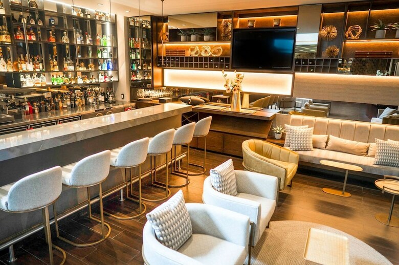 Aparthotel 93 Luxury Suites & Residences